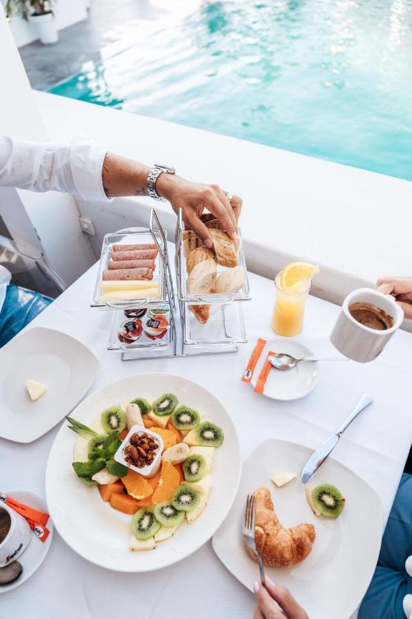 Papagayo Beach Resort (Adults Only) 빌렘스타트 외부 사진
